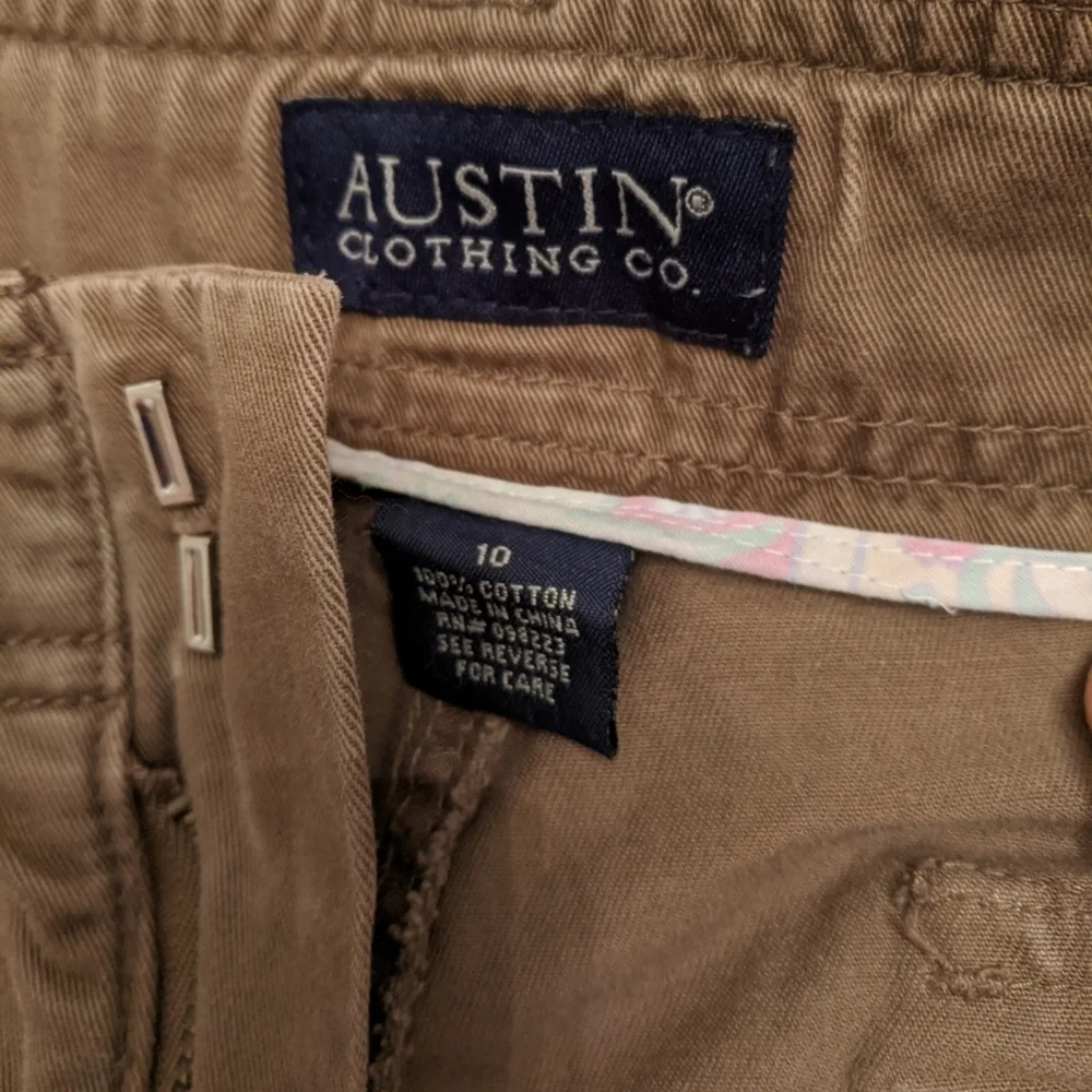 Austin brand Shorts Size 10~EUC~ - Picture 3 of 5